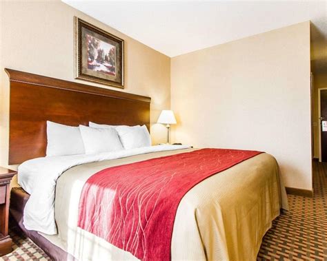Book a room at the comfort inn & suites scarborough portland me hotel near portland international jetport & scarborough beach state park. Comfort Inn & Suites Scarborough — Scarborough Hotels ...