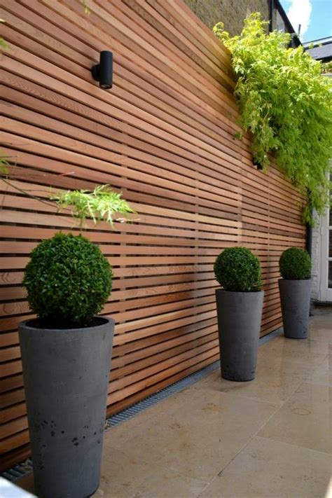 Sichtschutz für garten und balkon; Sichtschutz Zaun für den Garten - aus Holz oder aus ...