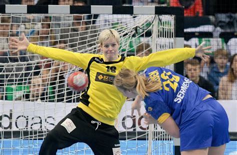 Die norwegische fußballnationalmannschaft der frauen repräsentiert das königreich norwegen im internationalen frauenfußball. Im vergangenen Jahr holten sich Kim Bui und ihre ...