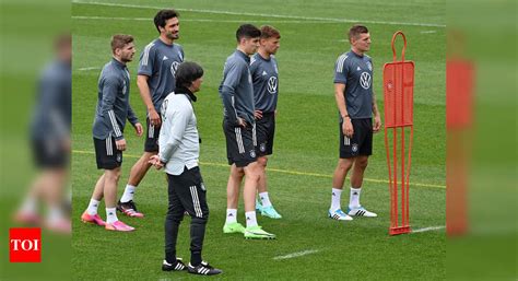 Actus calendrier & résultats (groupes) groupe f (france) tous les matchs buteurs passeurs fairplay les sélections palmarès archives euro le guide de l'euro vos. Euro 2021: Germany still need some work ahead of France ...
