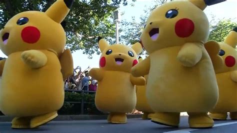Watch A Parade Of Pikachus From Japans Pokemon Festival Nbc News