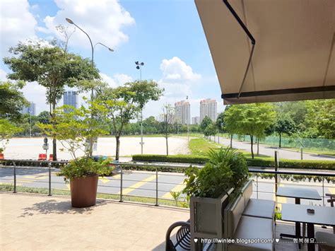 It enjoys good accessibility and connectivity to major conurbations within the klang valley via a network of expressways and highways. 辛の桃 LUCKY PEACHES EATING HALL + BAR @ PLAZA ARKADIA, DESA ...