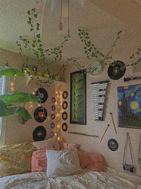 Pin By Hannah On Room Stuffs Aesthetic Room Decor Cute Friend