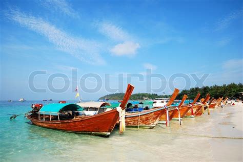 Boot Auf Dem Meer In Thailand Stock Bild Colourbox