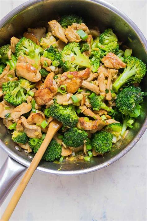I had a craving for chinese, so i decided to find something to make on my own. Paleo Chicken and Broccoli Stir Fry (Whole30, Keto ...