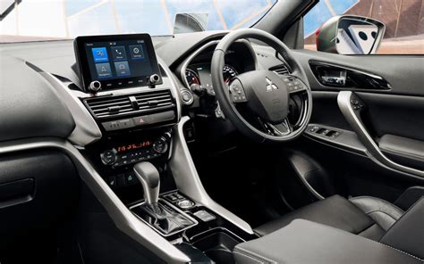 Learn about the 2022 mitsubishi eclipse cross with truecar expert reviews. Comparison - Mitsubishi Eclipse Cross 2022 - vs - Infiniti QX50 LUXE 2021 | SUV Drive