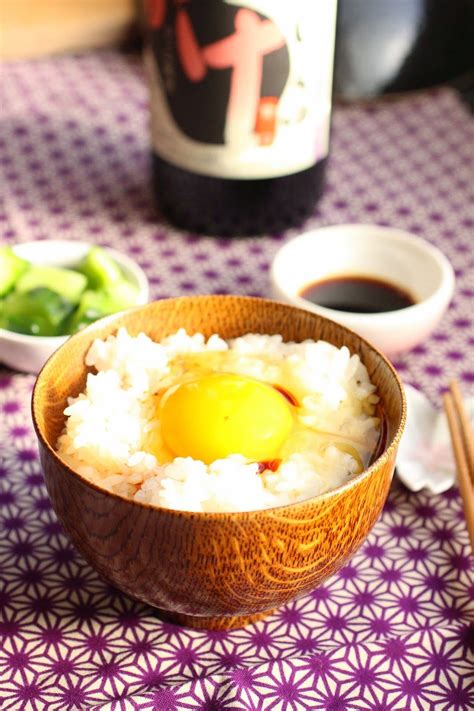 Oeuf sur bol de riz comme au Japon Tamago-Kake Gohan