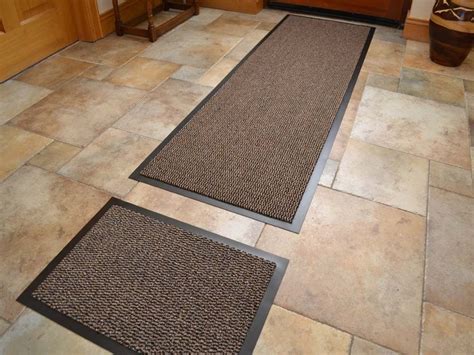 Kitchen rugs add warmth and style to the heart of your home. Dark Beige Non Slip Kitchen Runner Rug & Door Mat Set ...