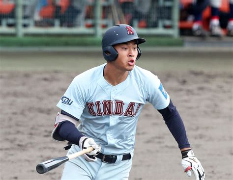 広３―７神 阪神が３連勝。 ２点を追う５回に佐藤輝（写真）の右越え８号満塁本塁打で逆転。 ６回も佐藤輝の左前打などで２点を加えた。 ガンケルは５回３失点で開幕５連勝。 小刻みな継投で反撃を封じた＝２日、甲子園 【時事通信社】. 10・26ドラフト、阪神が獲るべき選手は誰だ! - プロ野球写真 ...