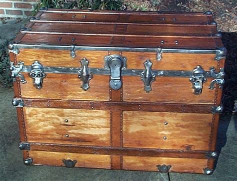 477 Restored Flat Top Antique Trunk For Sale And Available Trunks For