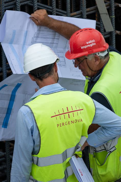The new genoa bridge designed by renzo piano was inaugerated on august 3, 2020, almost two years after the original structure collapsed. Genoa Bridge Construction Near the End - Salini Magazine