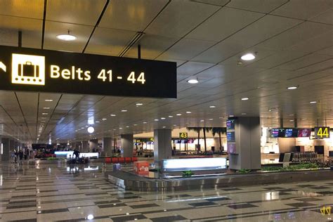 Singapore's changi airport has been named the world's best airport six times. Flughafen Singapur: alle Tipps und Infos zum Changi ...