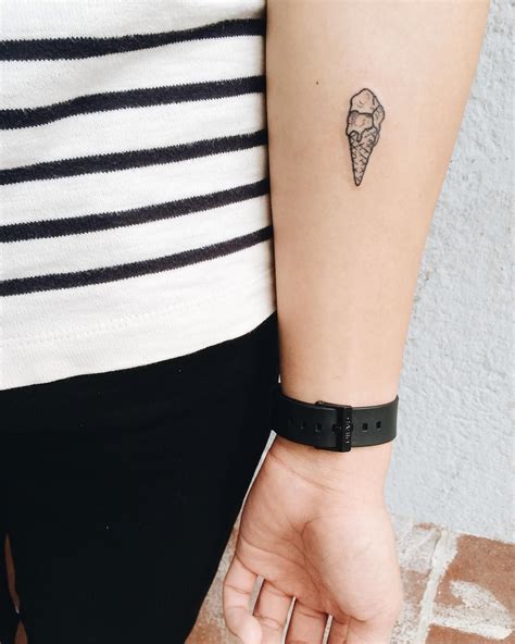 12 Ice Cream Tattoos Thatll Show Off Your Devotion To Dessert Ice Cream Tattoo Food Tattoos