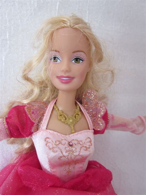 12 Dancing Princesses Ballerina Barbie Close Up Ballerina Barbie