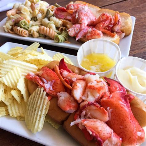 The Best Lobster Crawl Route In Portland, Maine | Maine seafood