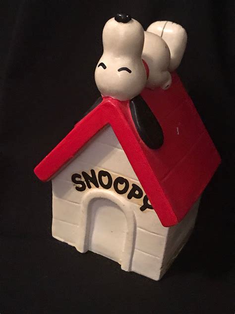 Vintage Snoopy Bank 1970s Classic Snoopy Collecible Etsy Snoopy