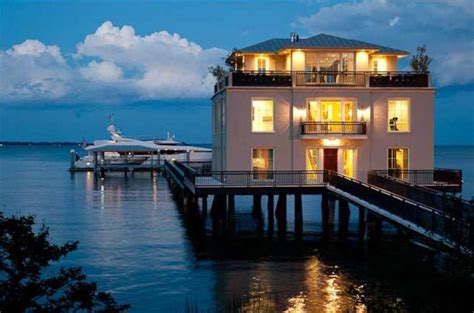 Incredible Waterfront Homes Cbs News