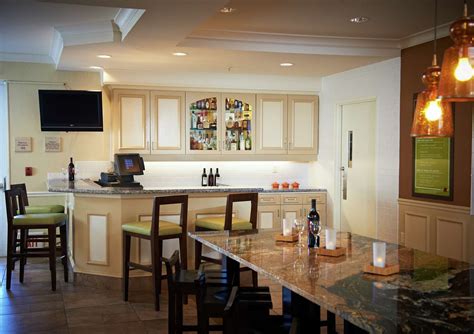 Yes, guests have access to an indoor pool and a fitness center during their stay. Hilton Garden Inn Eden Prairie, MN - See Discounts