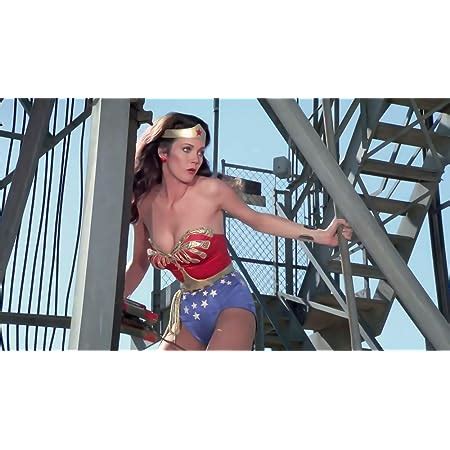 Amazon Com Posterazzi DAP18758 Lynda Carter Wonder Woman On Staircase