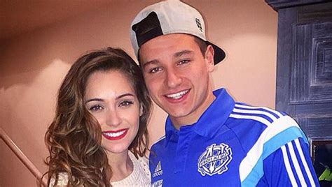 L'annonce a fait l'effet d'une bombe dans le monde du football. Florian Thauvin et Charlotte Pirroni : de nouveau en ...