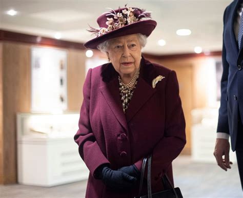 The queen tours royal navy flagship. Queen Elizabeth II May Have Just Shown How She Is ...