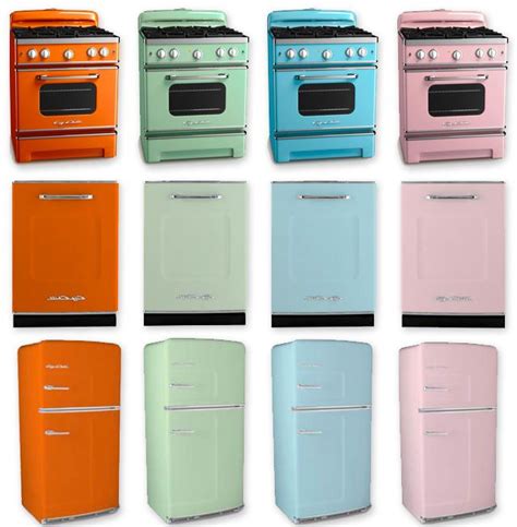 3 intro with such an assortment of microwave ovens to choose from. Return of the Retro Kitchen Appliances | Retro kitchen ...