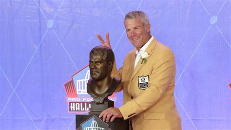 Brett Favre Induction Into Pro Football Hall Of Fame