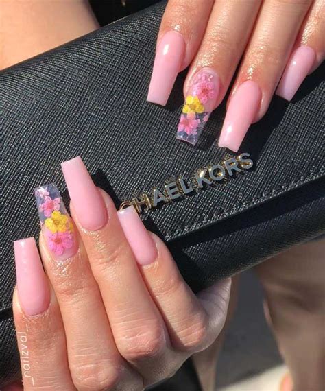 40 Fabulous Nail Designs That Are Totally In Season Right Now Nail