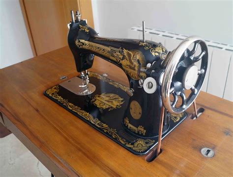 Mis Máquinas De Coser Antiguas My Old Sewing Machines The Crafty Room