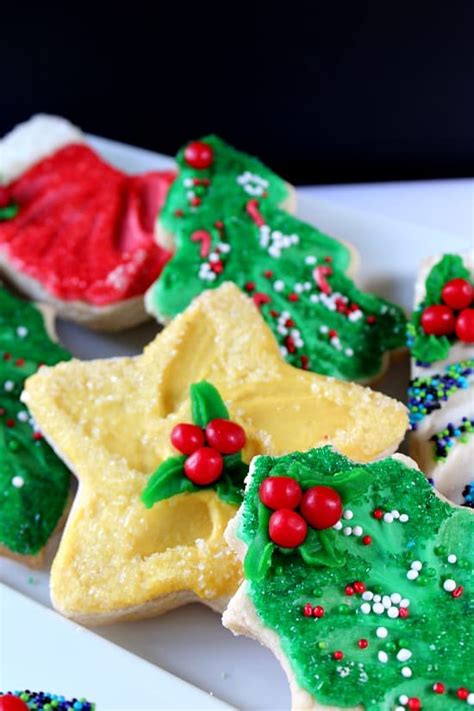 The edges have a slight crunch and the middle is soft and slightly chewy. Christmas Sugar Cookies - Great Grub, Delicious Treats