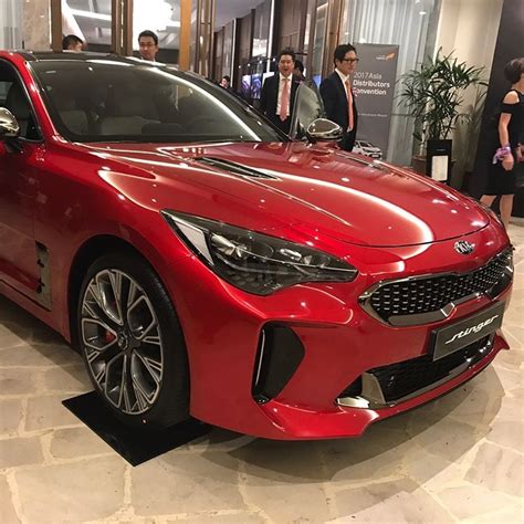 It is available in 4 colors, 1 variants, 1 engine, and 1 transmissions option: Kia Stinger displayed at distributor meet in Malaysia Kia ...