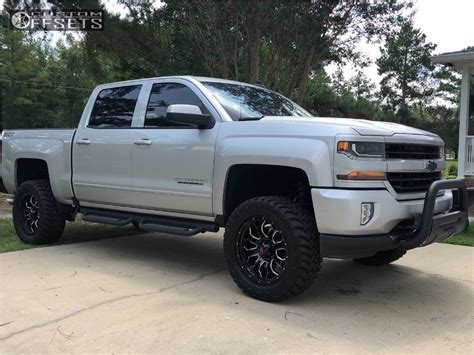 Rough Country 5 Suspension Lifts For 14 18 Chevrolet Silverado 1500