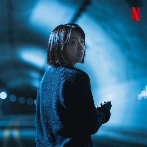 Amy berusaha berlibur dengan pacarnya karena ayahnya, yang tidak mampu berlibur di antara pacar. Dibintangi oleh Park Shin Hye, Film Thriller 'Call' Segera ...