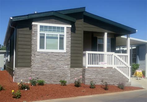 But these homeowners remodeled and restyled their mobile homes in some stunning makeovers here's several great single wide remodeling ideas for both interiors and exteriors that are sure to. Exterior Mobile Home Remodel | Mobile Homes Ideas