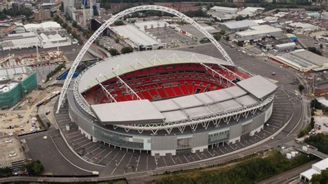 After a long wait #euro2020 is finally here! Für 915 Mio Euro! - FA will Wembley-Stadion verkaufen - Fussball - Bild.de