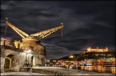 15 adressen zu am weinberg in würzburg mit telefonnummer, öffnungszeiten und bewertung gefunden. Alter Kranen & Festung Marienberg in Würzburg Foto & Bild ...