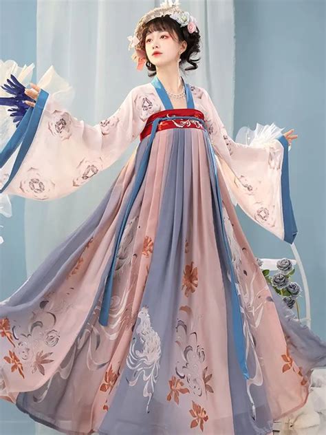 Tang Dynasty Womens Clothing Hanfu Qixiong Ruqun Dress Fashion Hanfu