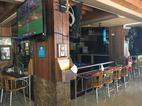 We specialise in creating the best sports viewing environment, it's the perfect. Drinking Beer at Phillies Sports Grill & Bar - Angeles ...