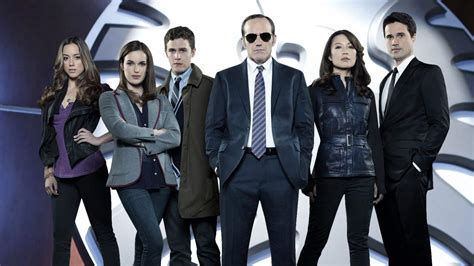 'marvel's agents of s.h.i.e.l.d.' welcomes back a former agent this season. Agents of SHIELD: l'emozionato addio del cast a un ...