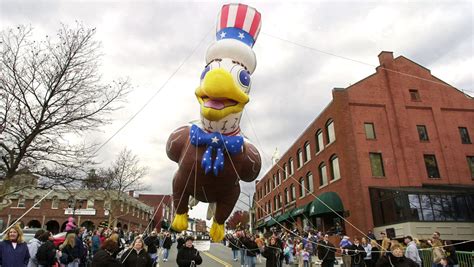 Plymouth Thanksgiving Parade 2019 Live Stream, TV Time & Channel | Heavy.com