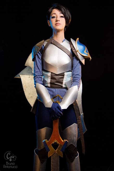 Pin By Courtney Washington On Conventions With Images Prince Dragon Prince Costume Best