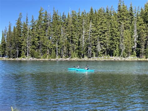 Oregons Waldo Lake Clear Water Epic Biking Mosquitoes Road Trips