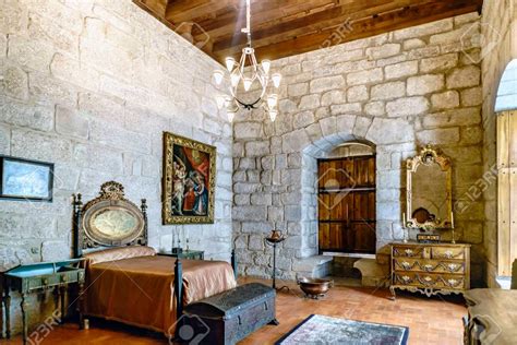 10 Essentials For The Perfect Medieval Bedroom Home Designs