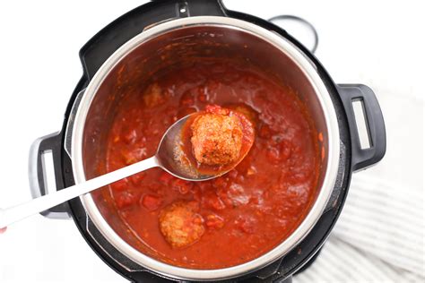 How To Make Spaghetti And Meatballs In Electric Skillet Storables