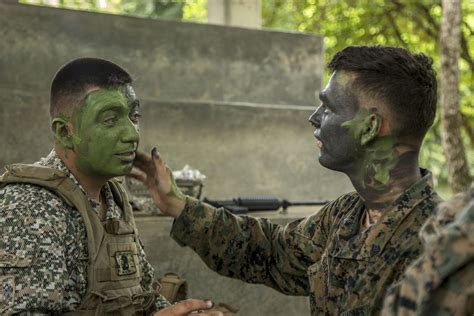 Camouflage Face Painting Hot Sex Picture