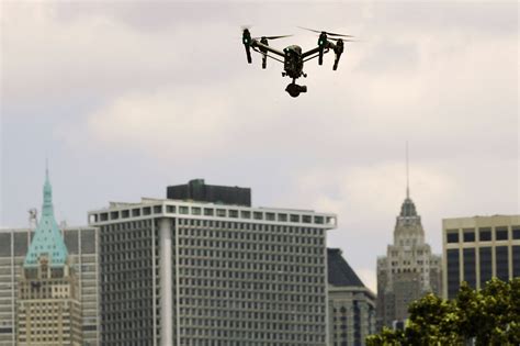 new law would give federal government the right to shoot down private drones inside u s