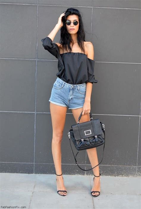 Style Watch How Fashion Bloggers Wear Denim Shorts For Summer Style
