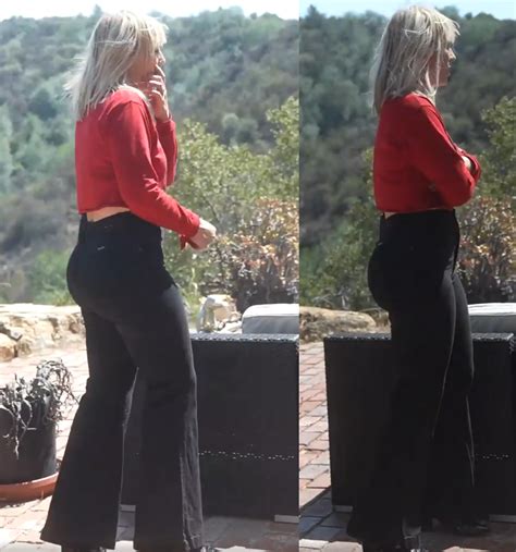Natasha Bedingfields Booty In Skintight Jeans Scrolller