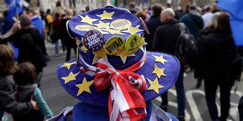 hundreds of thousands protest in london demanding second brexit vote fox news
