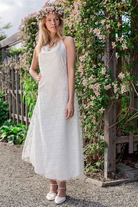 Du bist auf der suche nach dem idealen brautkleid? Boho Brautkleid aus Bio Baumwolle mit romantischer ...